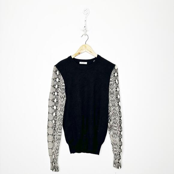 Equipment Femme $325 Cashmere Crewneck Sweater Reptile Snake Print Size M - Picture 1 of 11
